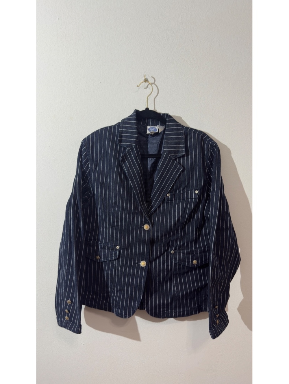 Vintage DG 2 Blue Pin Strip Button Up Suit Jacket Blazer